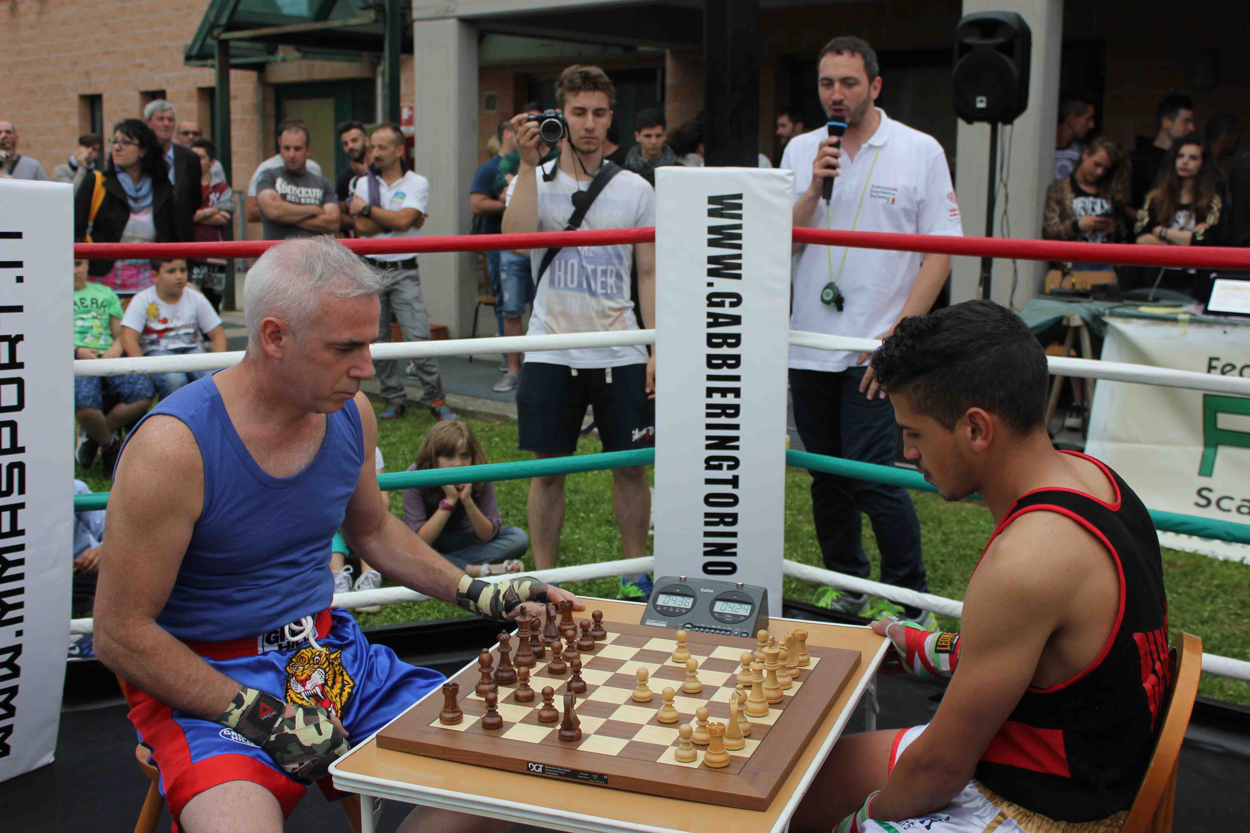 I video della scalata al titolo mondiale di Nicolò Tiraboschi: quarti,  semifinale e finale. - F.I.S.P.