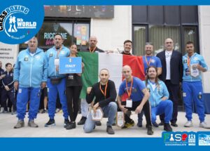 Prima medaglia d’oro per l’Italia, record medaglie azzurro ai Campionati mondiali di chessboxing.